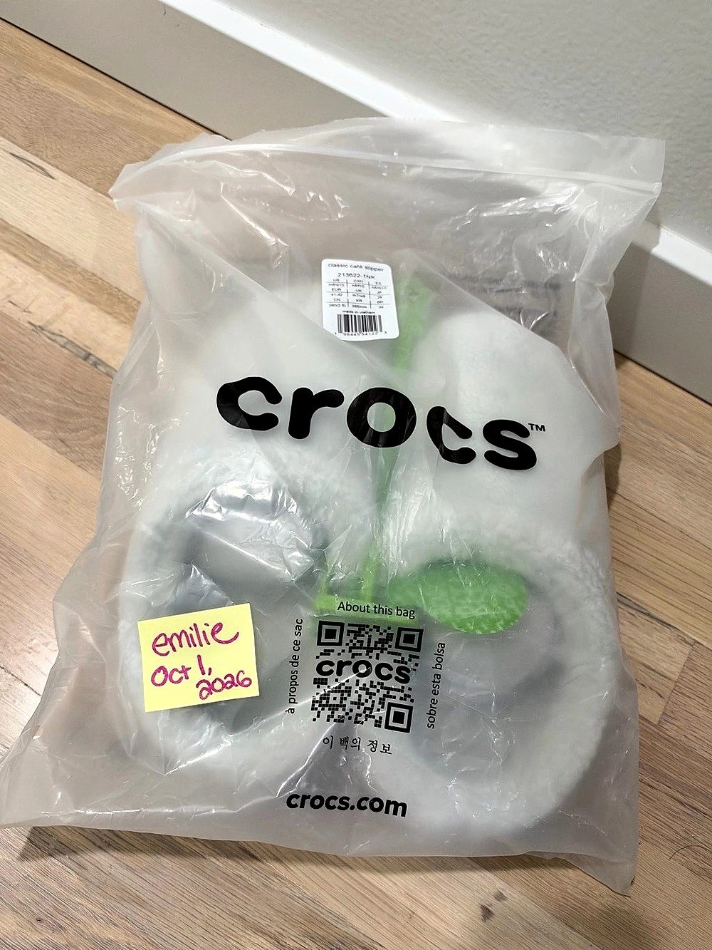 Crocs Classic Café Slipper White US M8/W10 NWT